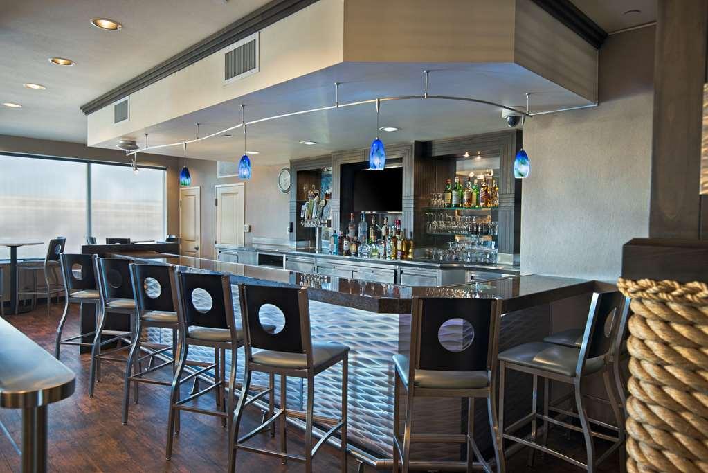 Oxford Suites Silverdale Εστιατόριο φωτογραφία