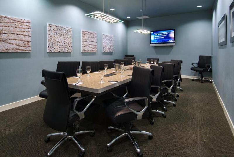 Oxford Suites Silverdale Εξωτερικό φωτογραφία