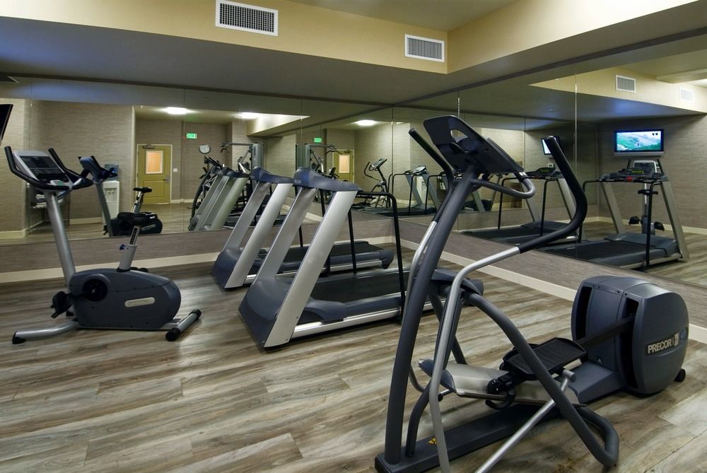 Oxford Suites Silverdale Εξωτερικό φωτογραφία