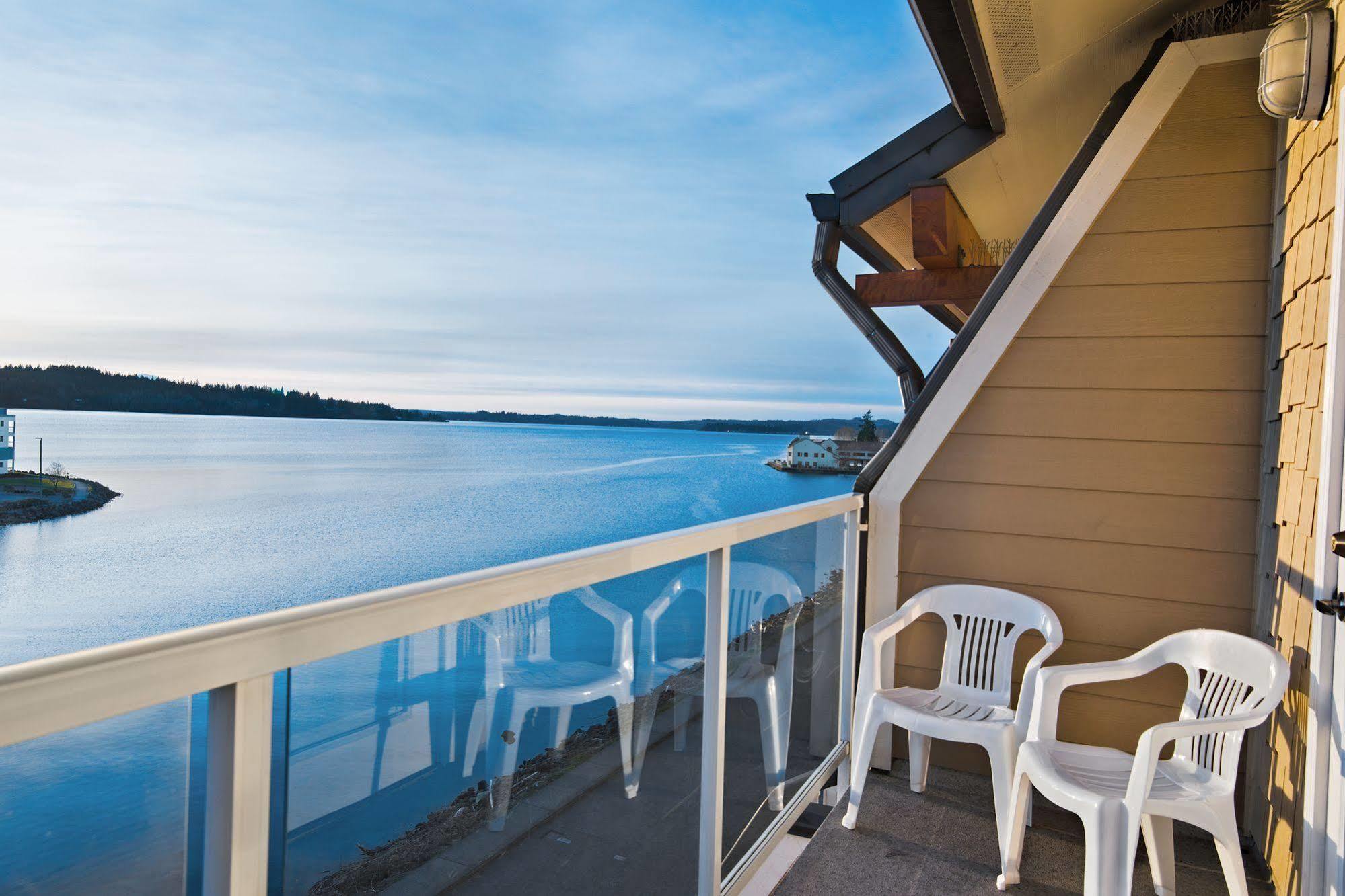 Oxford Suites Silverdale Εξωτερικό φωτογραφία