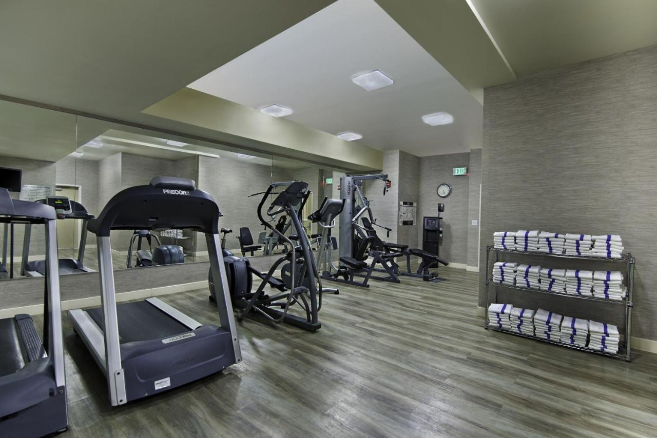 Oxford Suites Silverdale Εξωτερικό φωτογραφία